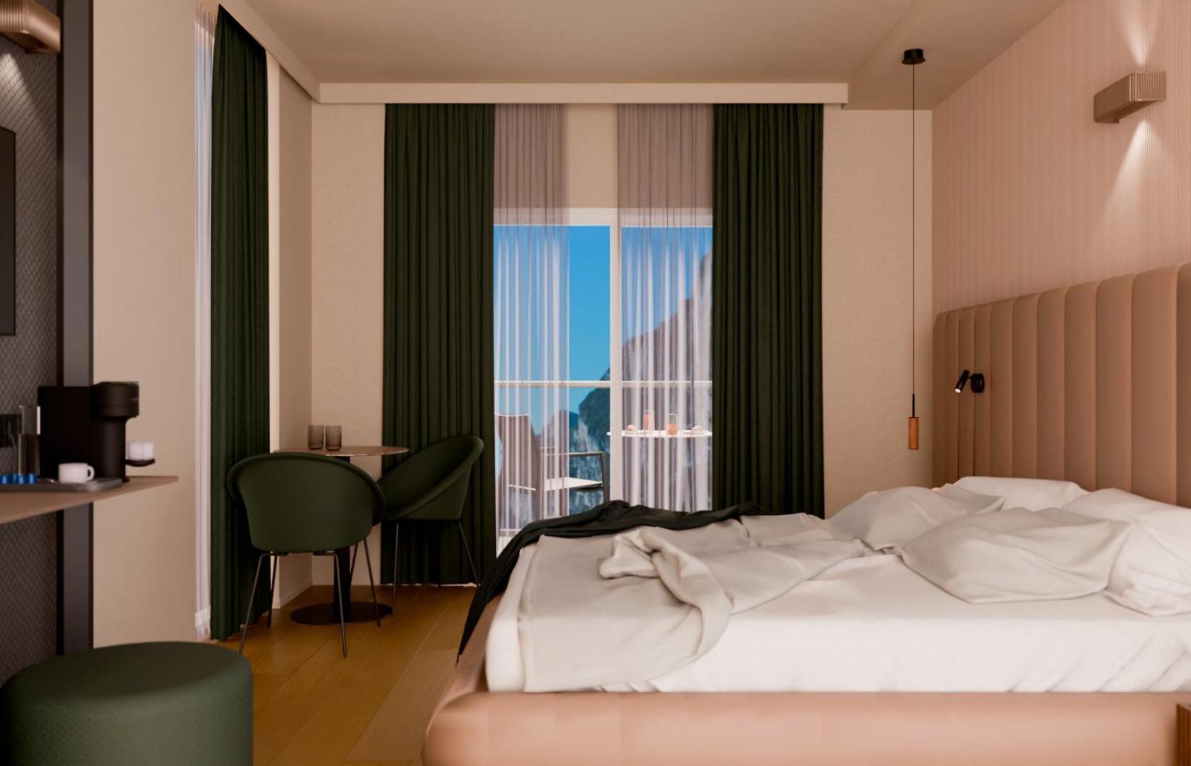 Kristal Palace - Tonelli - Adult Friendly 4* Riva del Garda