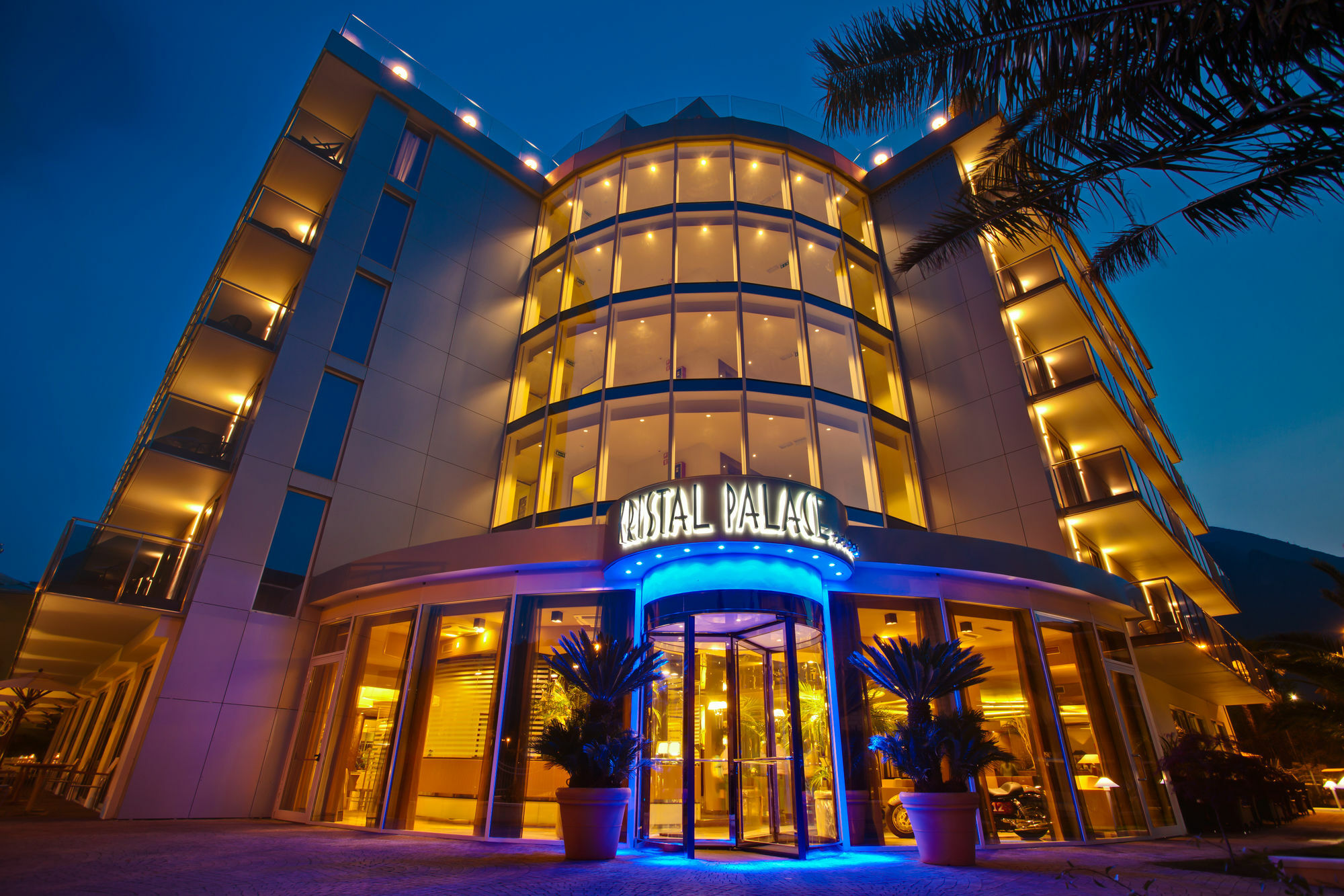 Kristal Palace - Tonelli - Adult Friendly 4*