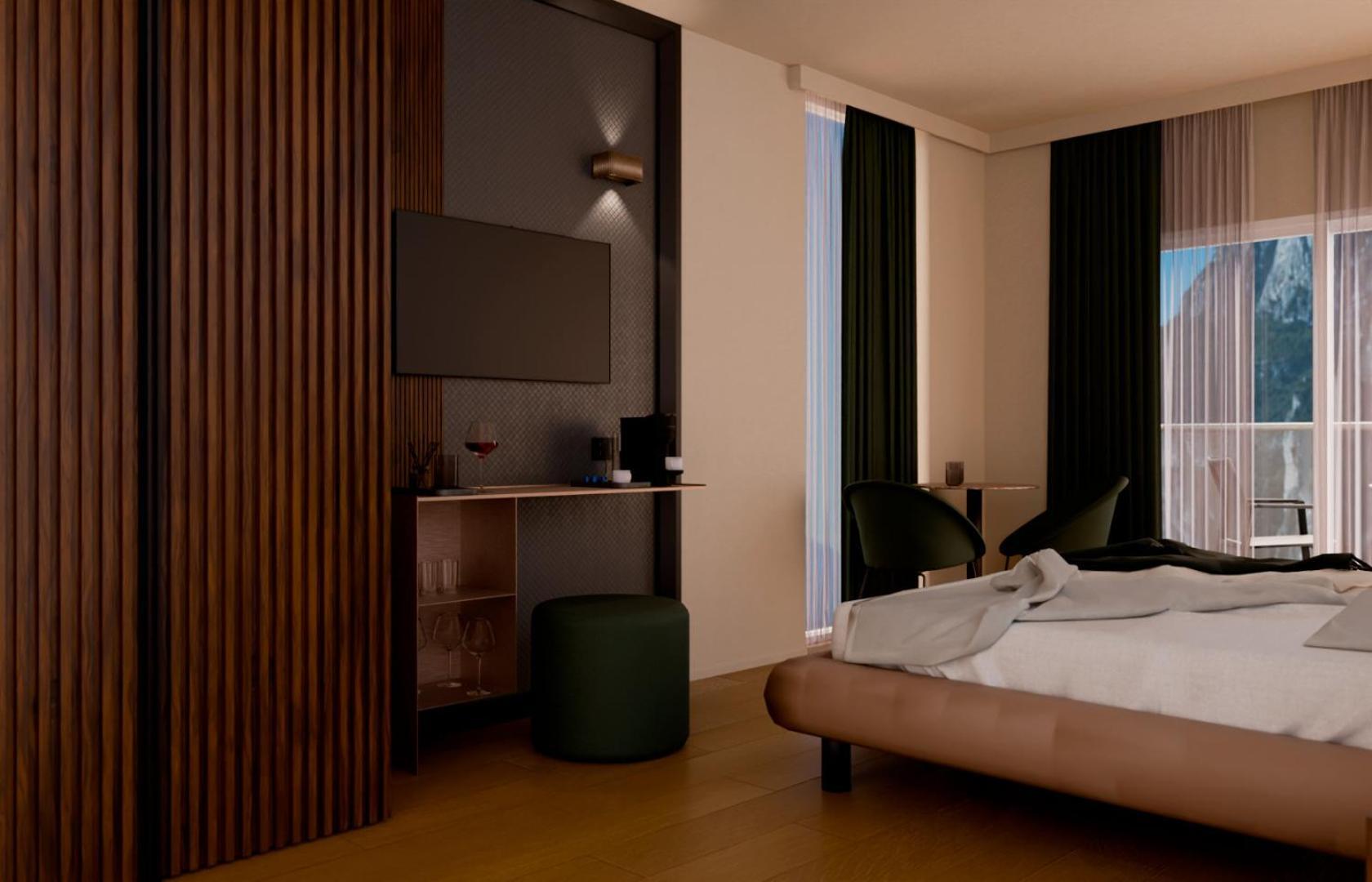 Hotel Kristal Palace - Tonelli - Adult Friendly Riva del Garda