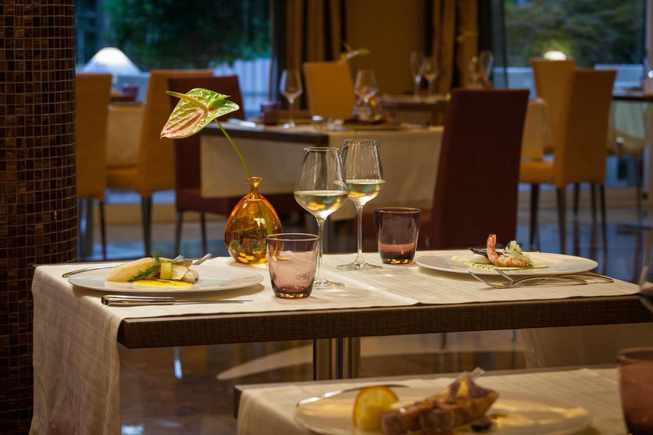 Kristal Palace - Tonellihotels Hotel Riva del Garda
